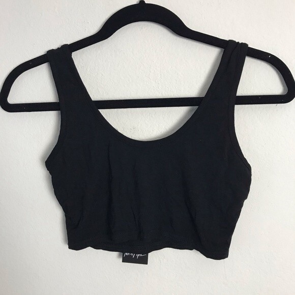 Nasty Gal Simple Black Crop Top- Stretchy- Size 4- NWTs - Picture 3 of 3